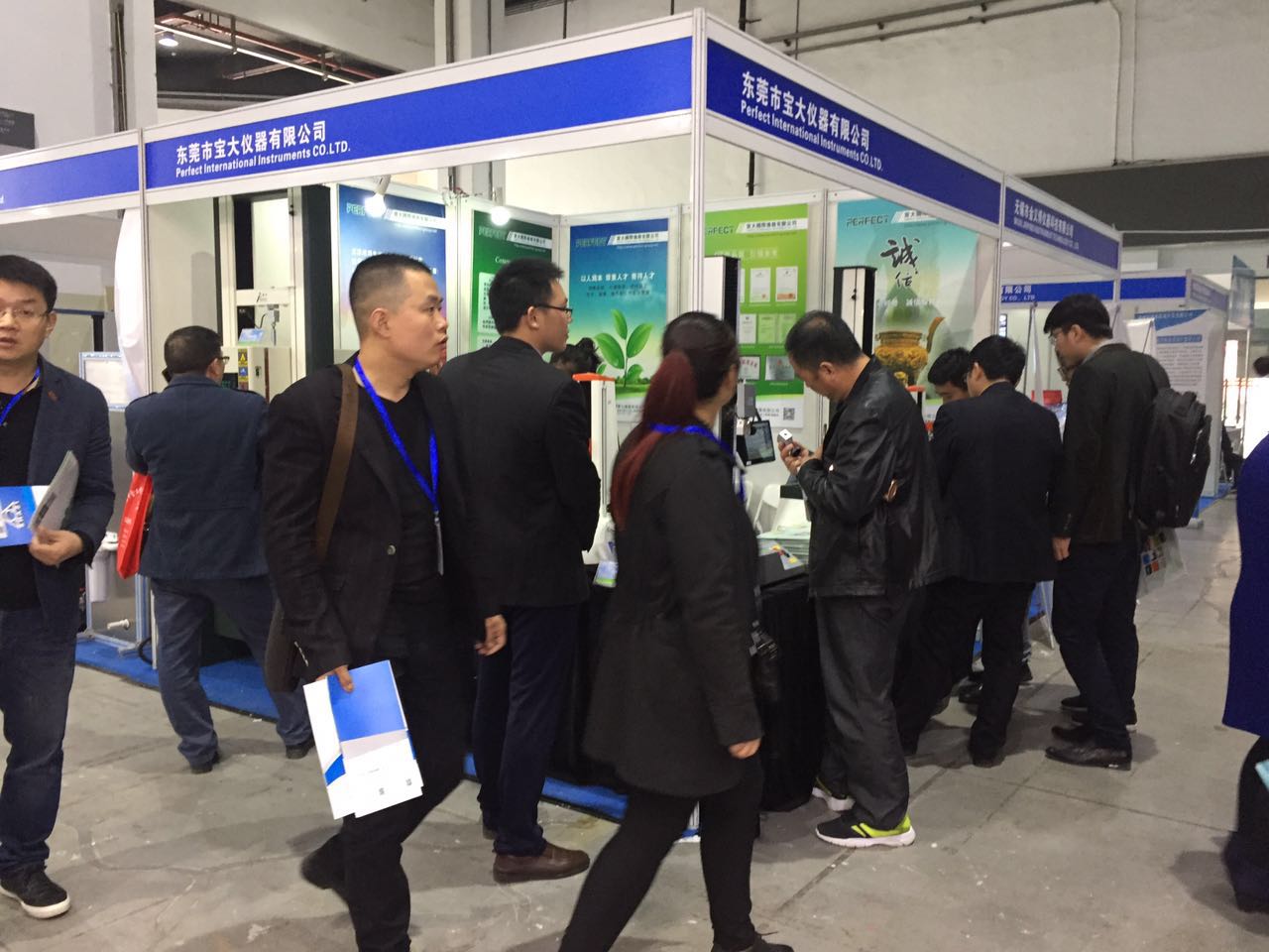 夜色视频在线观看仪器